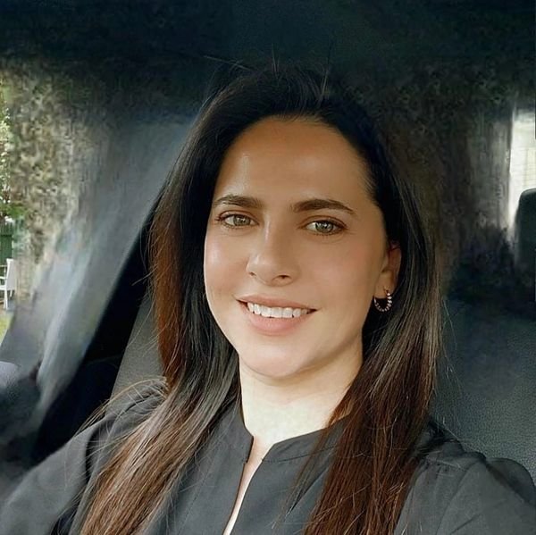 Iryna B.